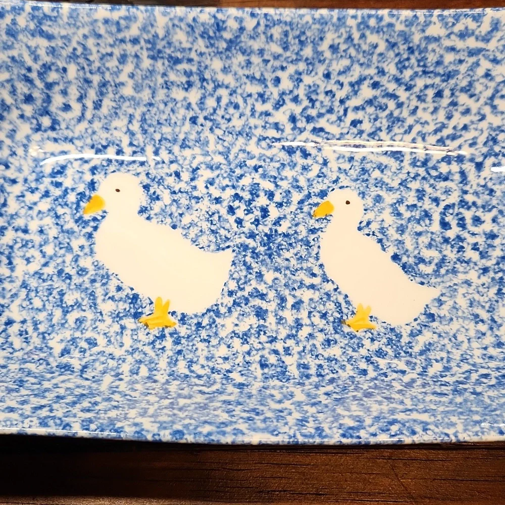 H.S. Gustin Co Pottery Blue Stipple Goose Bread Basket / Serving Bowl